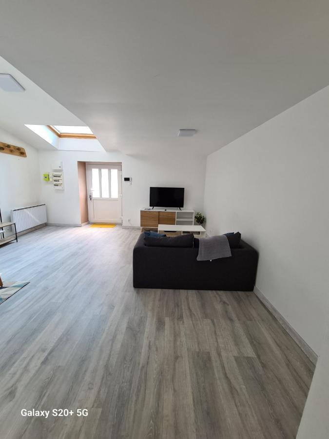Au Vieux Vesoul Daire Dış mekan fotoğraf